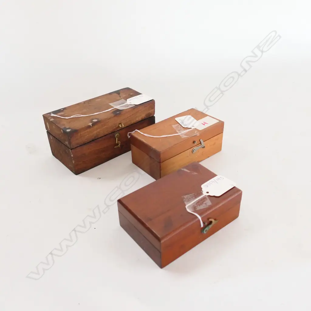3 CASED SETS OF SMALL CHEMICAL BALANCE WEIGHTS Image 1++